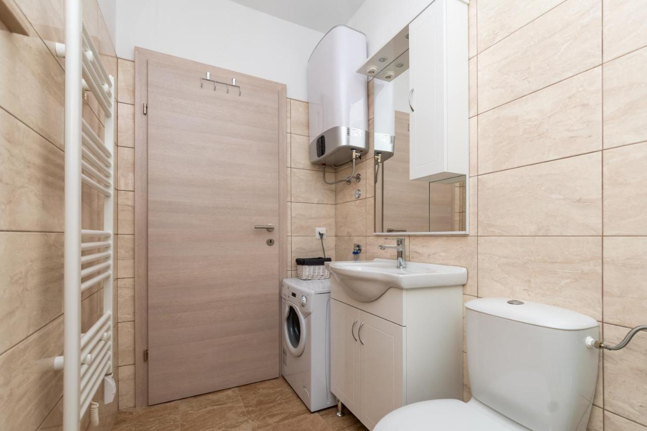 Apartman Palada Zminj Exterior photo